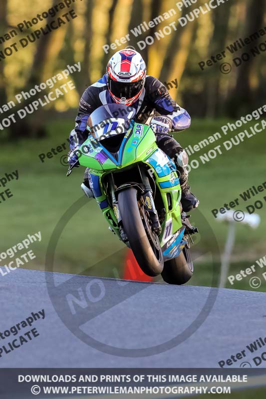 cadwell no limits trackday;cadwell park;cadwell park photographs;cadwell trackday photographs;enduro digital images;event digital images;eventdigitalimages;no limits trackdays;peter wileman photography;racing digital images;trackday digital images;trackday photos